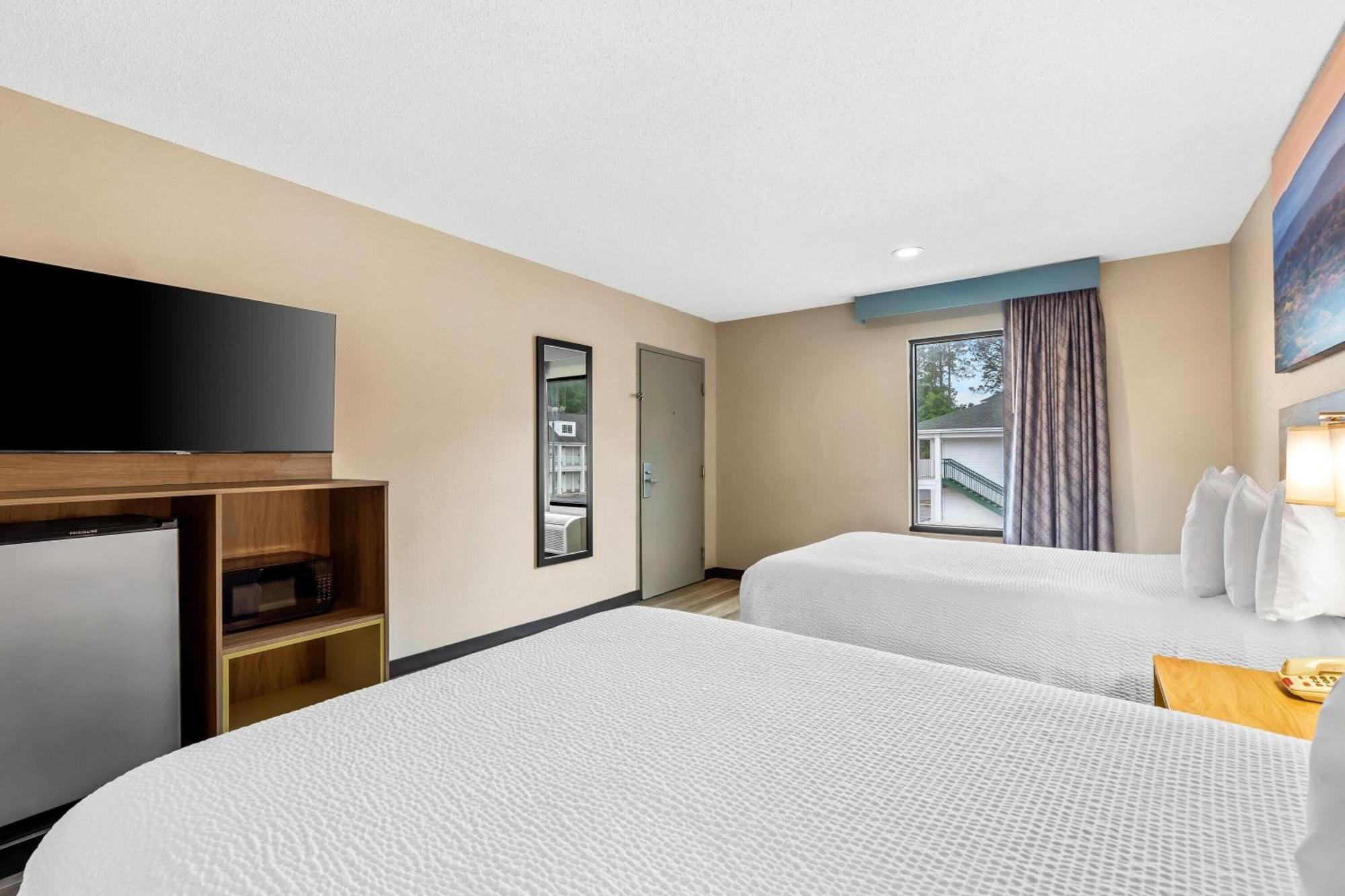 Days Inn By Wyndham Bainbridge Exterior foto